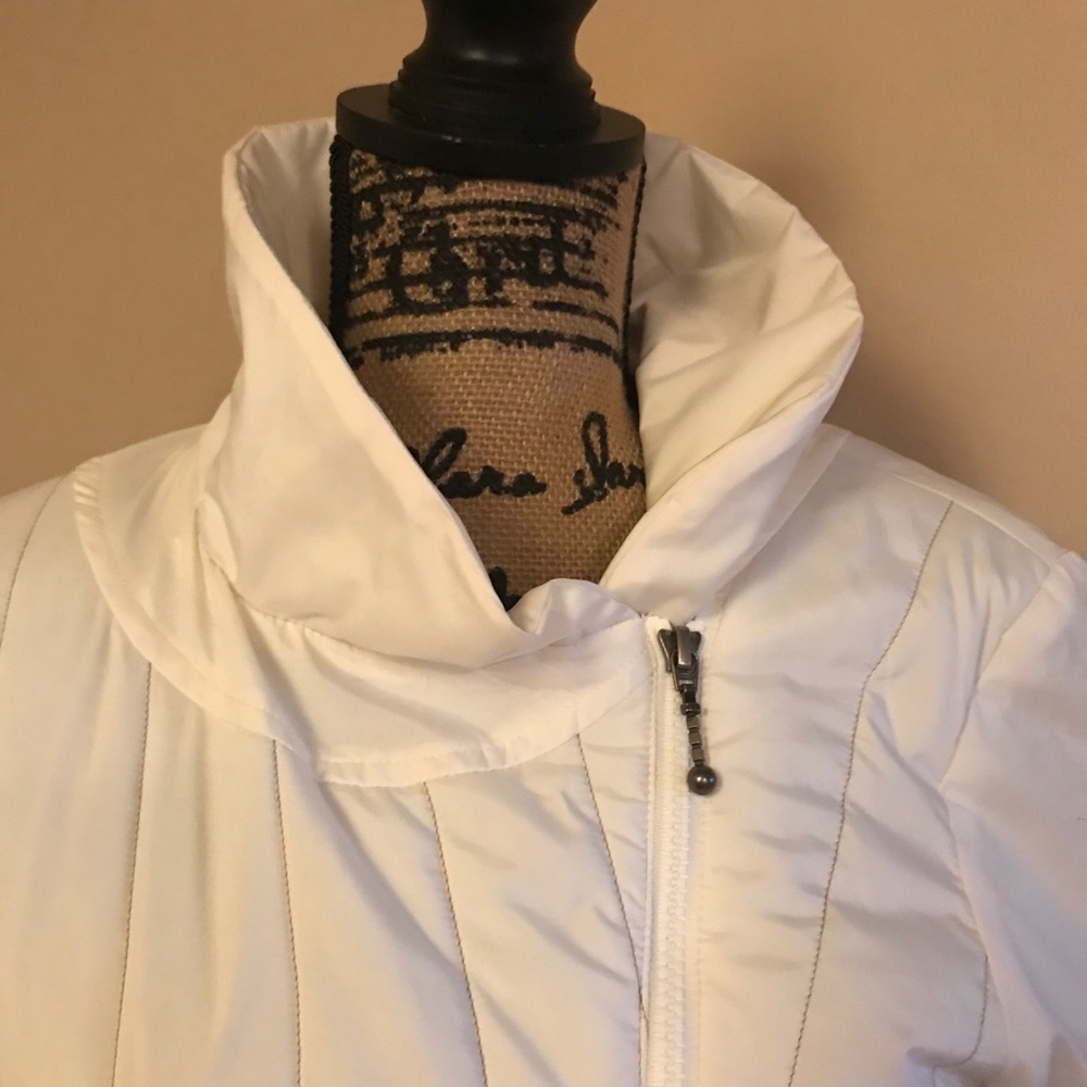 Parna jacket - Picture 4 of 12